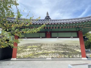 Gyeongju National Museum and Royal Tombs