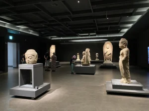 Gyeongju National Museum and Royal Tombs