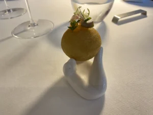 Chef’s greeting served during the IN Diferente Tribute tasting menu