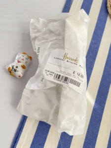 Harrods lobster roll takeaway packaging and receipt
