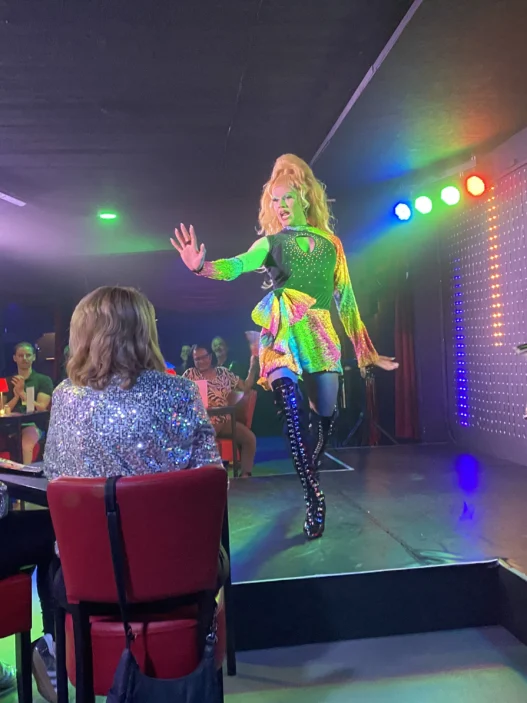 Drag performer on stage at the Drag Dinner Show Rotterdam